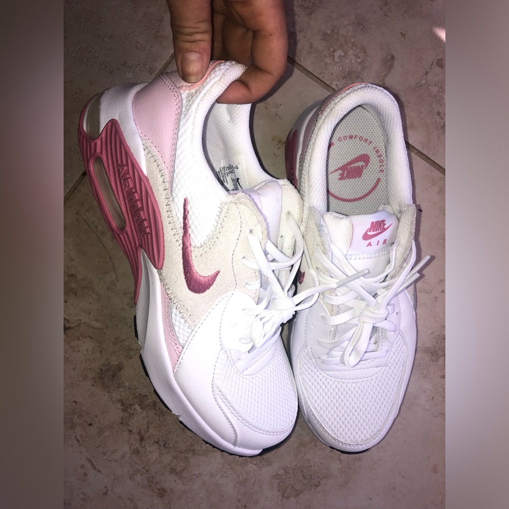Nike 💕🤍Women’s Air Max White with Pink Excee in Pink/white foam NWT - Picture 2 of 7